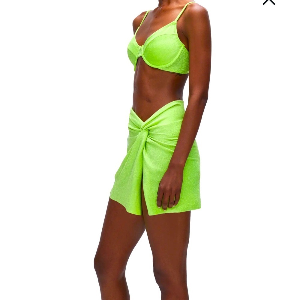 Good American Twist Sarong